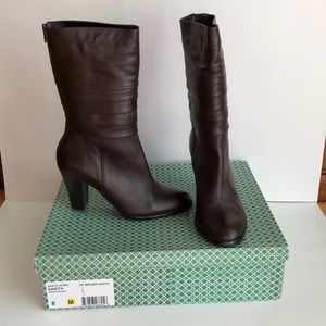 J. Renee Mid-height Brown Leather Boots